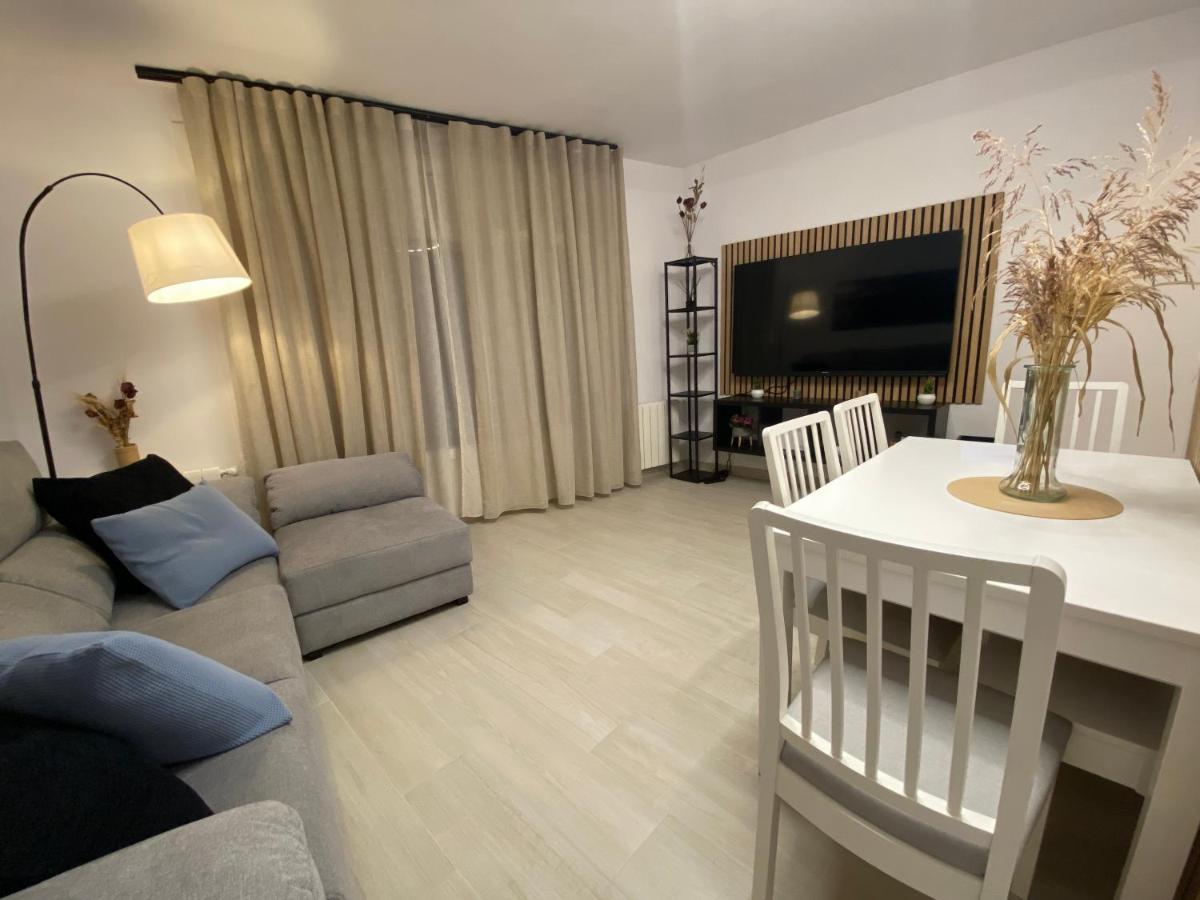 פאלאפרוג'ל Apartaments L'Arc מראה חיצוני תמונה